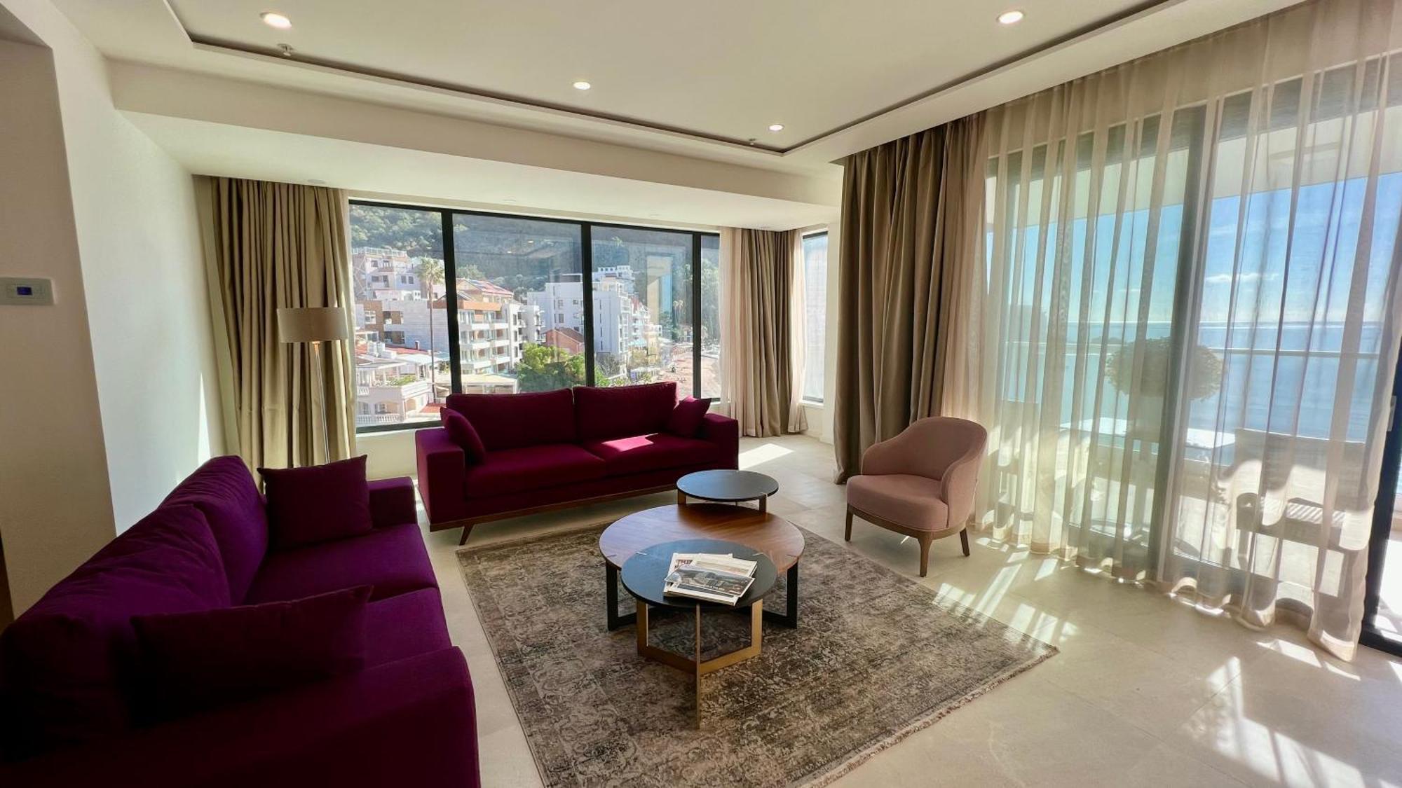 בודווה Sunraf Luxe Apartments מראה חיצוני תמונה