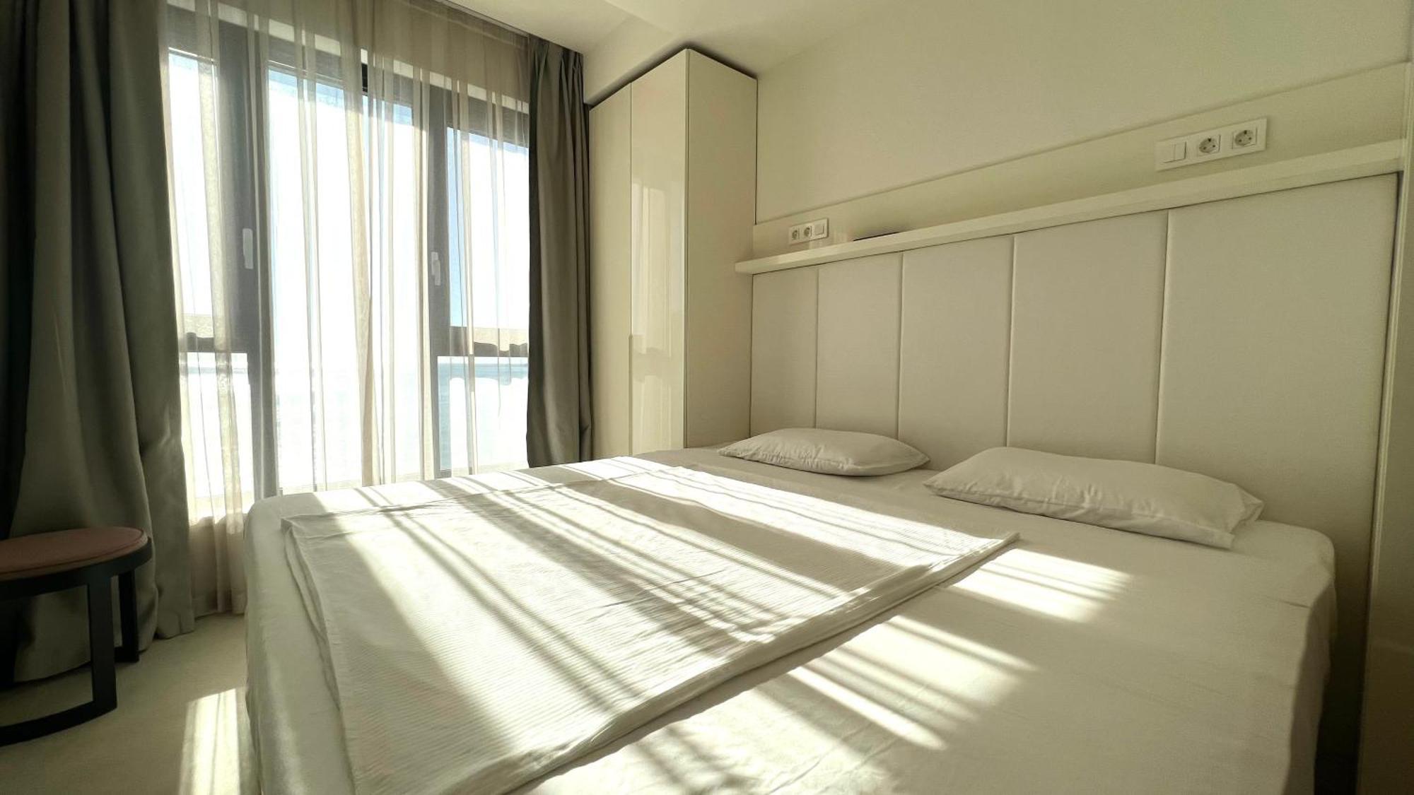 בודווה Sunraf Luxe Apartments מראה חיצוני תמונה